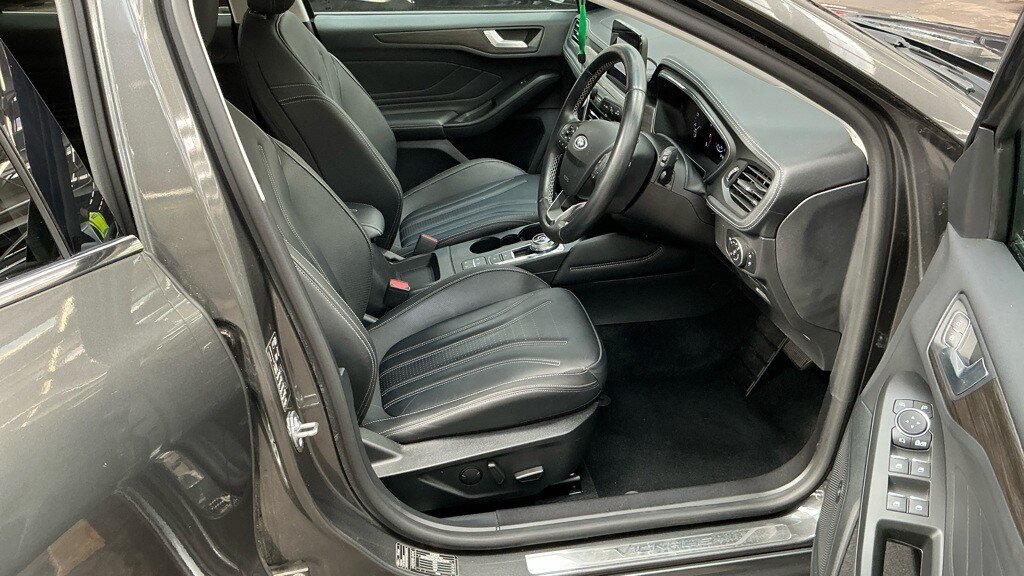 2020 Ford Focus — image 11