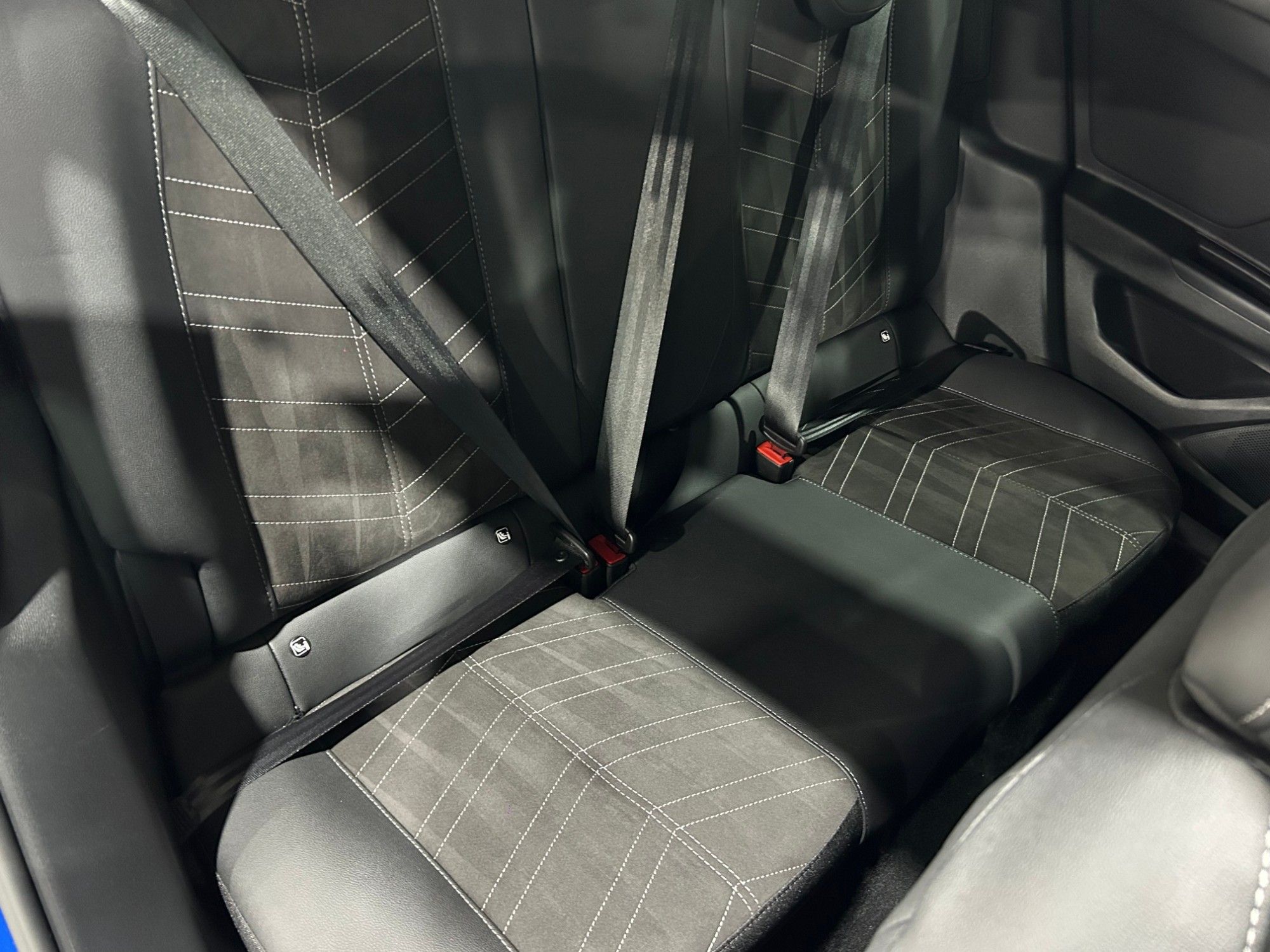 2024 Vauxhall Mokka — image 4