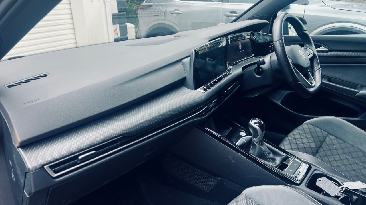 2023 Volkswagen Golf