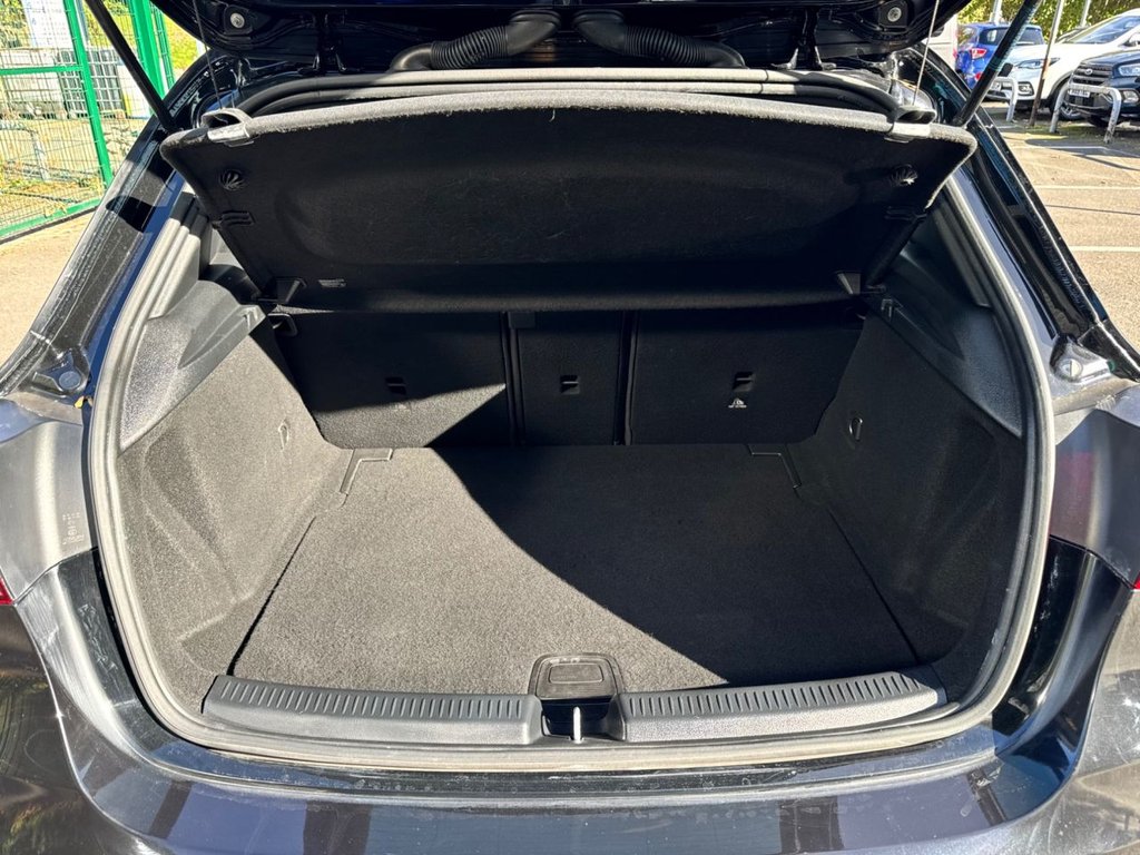 2018 Mercedes-Benz A-Class — image 23