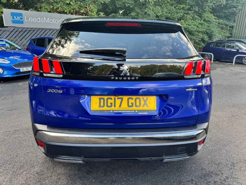 2017 Peugeot 3008 — image 7