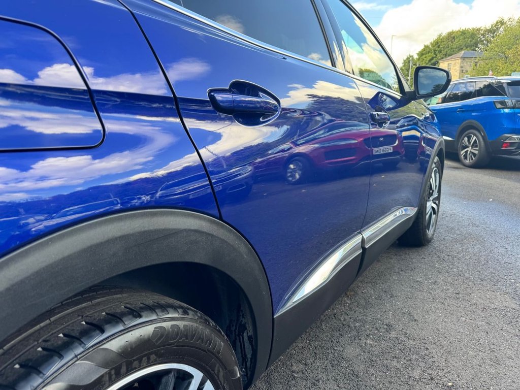 2017 Peugeot 3008 — image 5