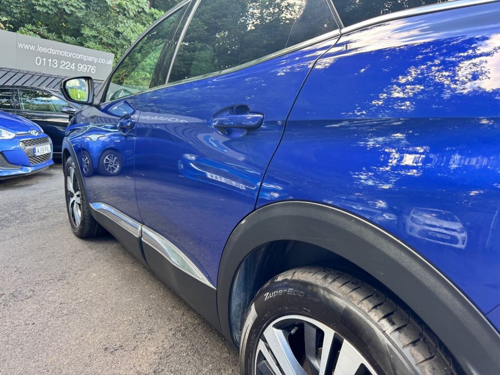 2017 Peugeot 3008 — image 11