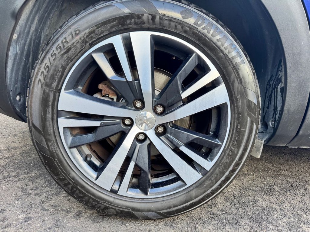 2017 Peugeot 3008 — image 17