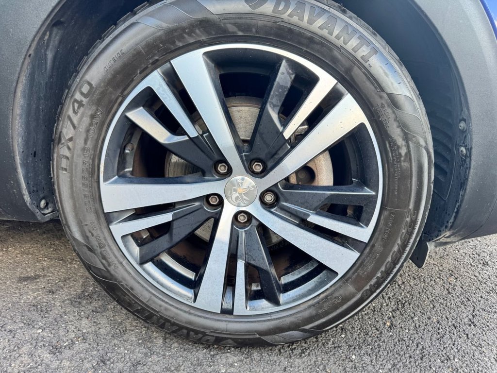 2017 Peugeot 3008 — image 18
