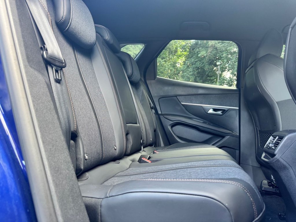 2017 Peugeot 3008 — image 26