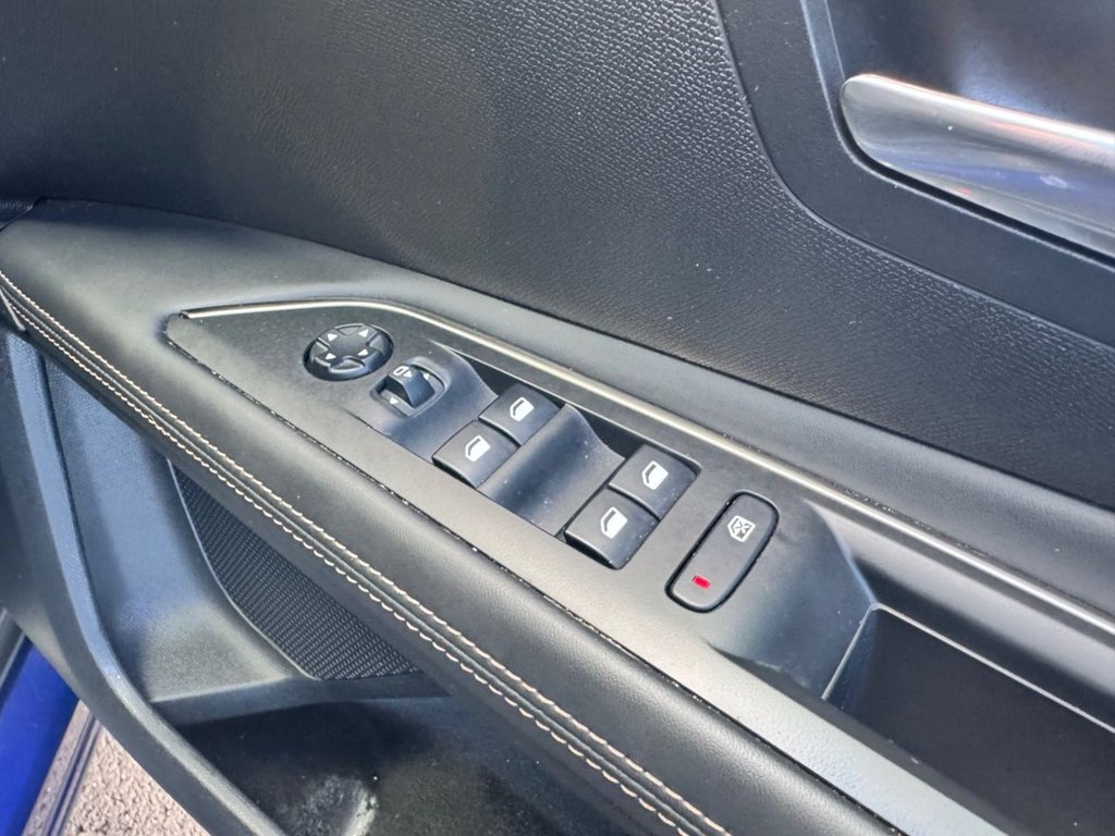 2017 Peugeot 3008 — image 29