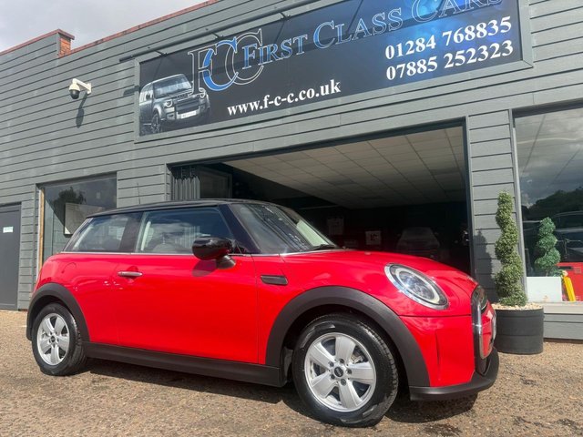 2023 MINI HATCH
