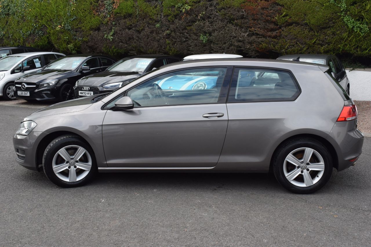 2016 VOLKSWAGEN GOLF 1.4 TSI BlueMotion Tech Match Edition Hatchback 3dr Petrol Manual Euro 6 (s - vehicle photo 9 for sale on PureCar
