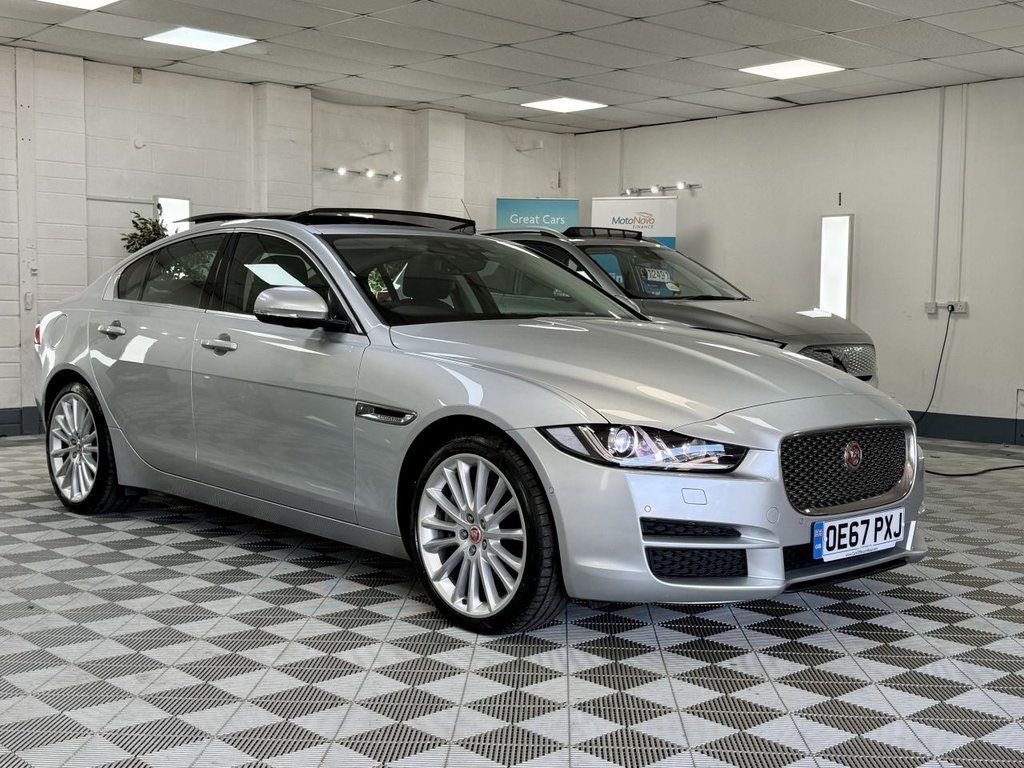 Jaguar Xe