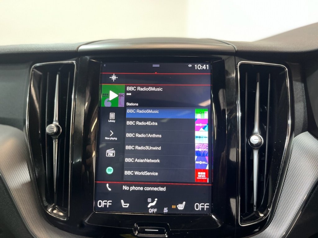2018 Volvo XC60 — image 6