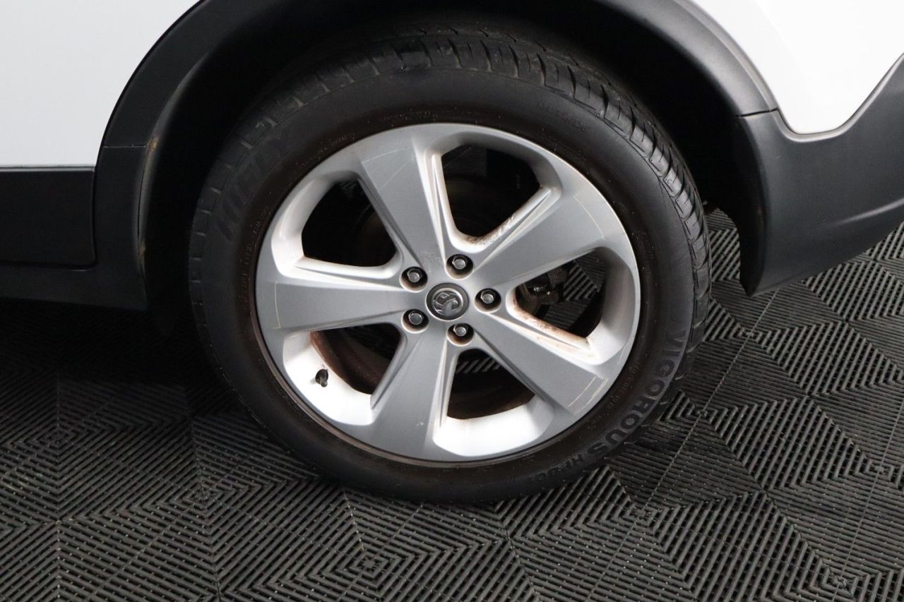 2014 VAUXHALL MOKKA 1.7 CDTi Exclusiv SUV 5dr Diesel Manual 2WD Euro 5 (s/s) (130 ps) LONG MOT - vehicle photo 17 for sale on PureCar