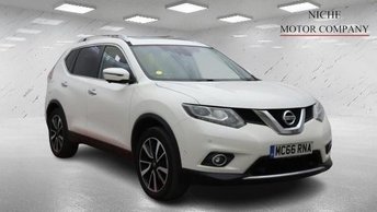 2017 Nissan Vehicle