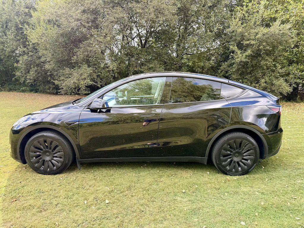 2023 73 TESLA MODEL Y