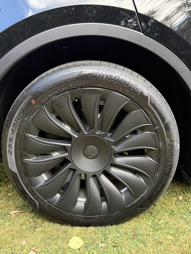 2023 73 TESLA MODEL Y