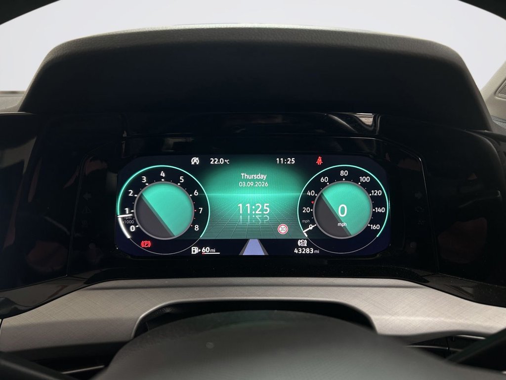 2024 Volkswagen Golf — image 13