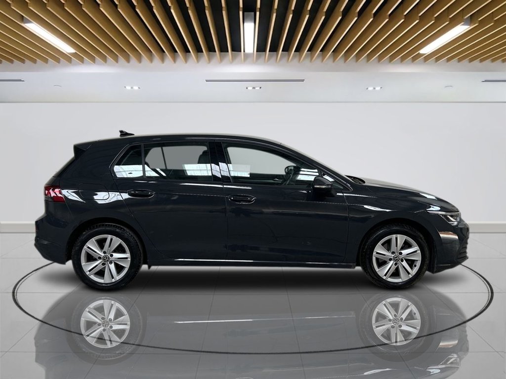 2024 Volkswagen Golf — image 6