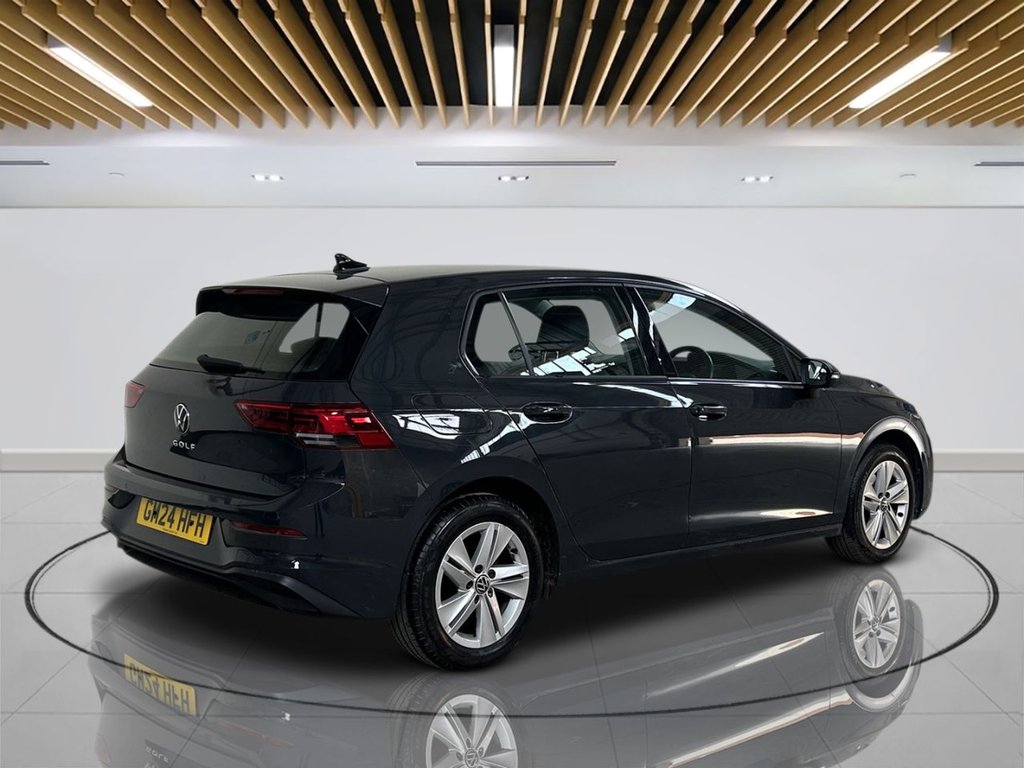 2024 Volkswagen Golf — image 5