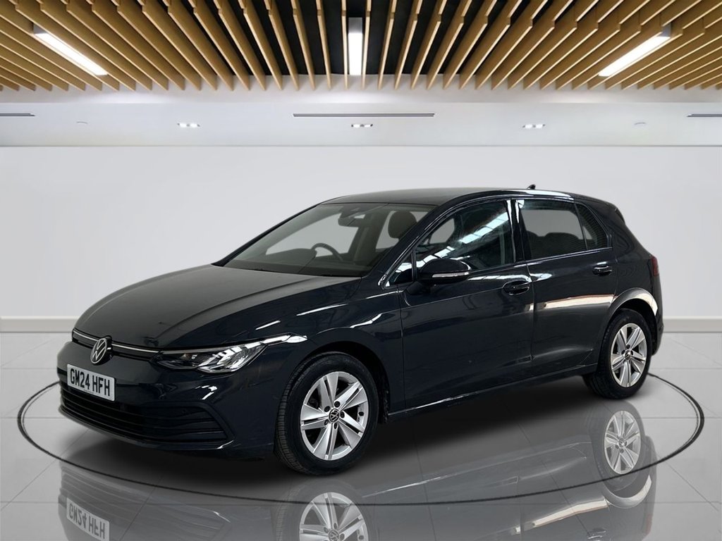 2024 Volkswagen Golf — image 3