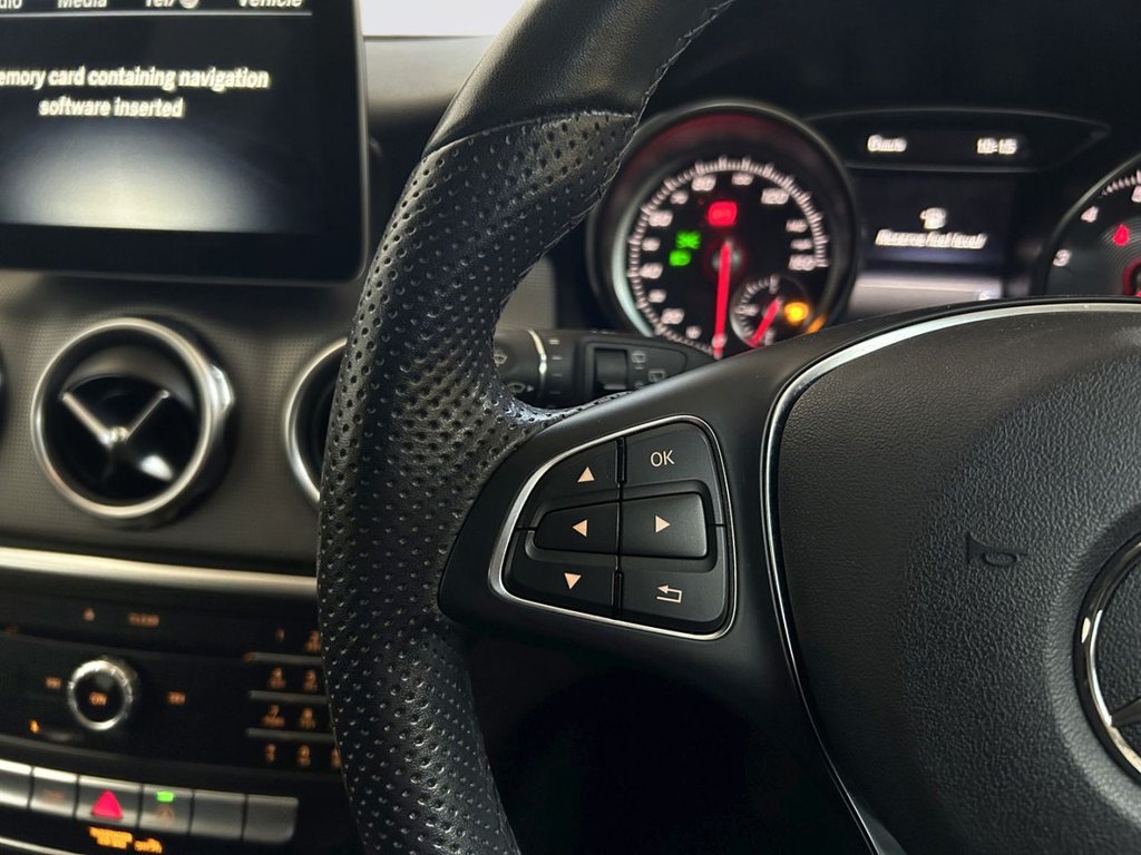 2019 Mercedes-Benz GLA — image 10