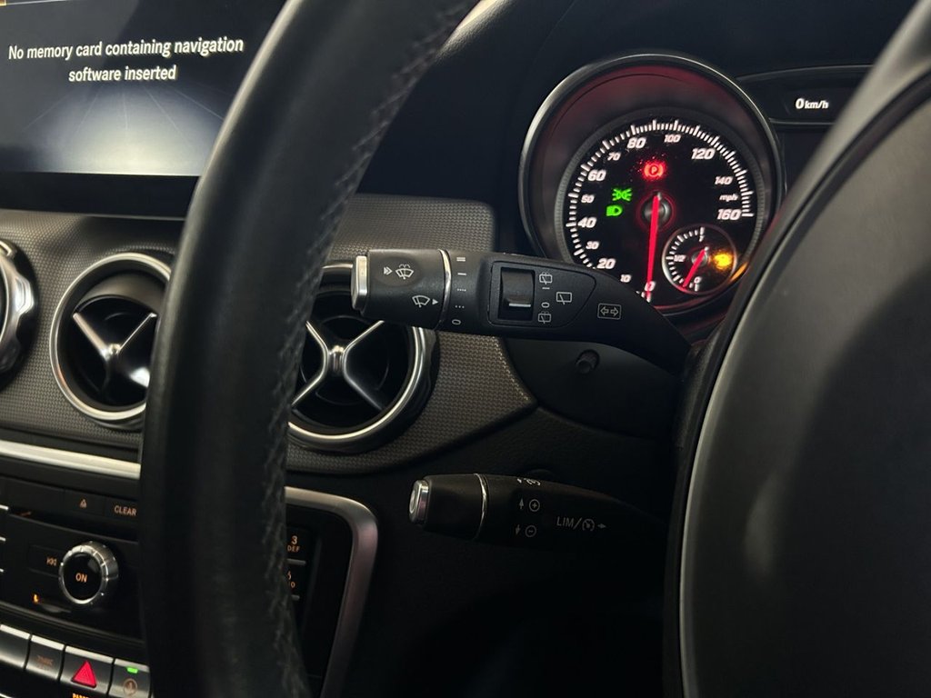 2019 Mercedes-Benz GLA — image 13