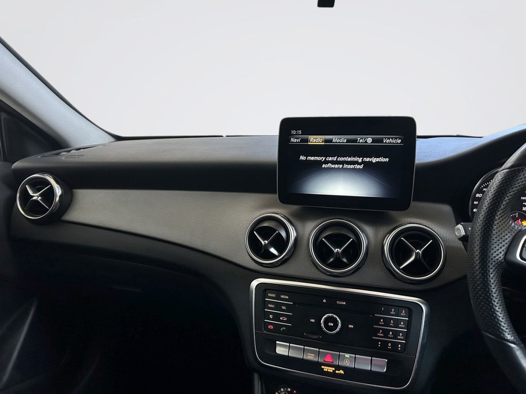 2019 Mercedes-Benz GLA — image 14