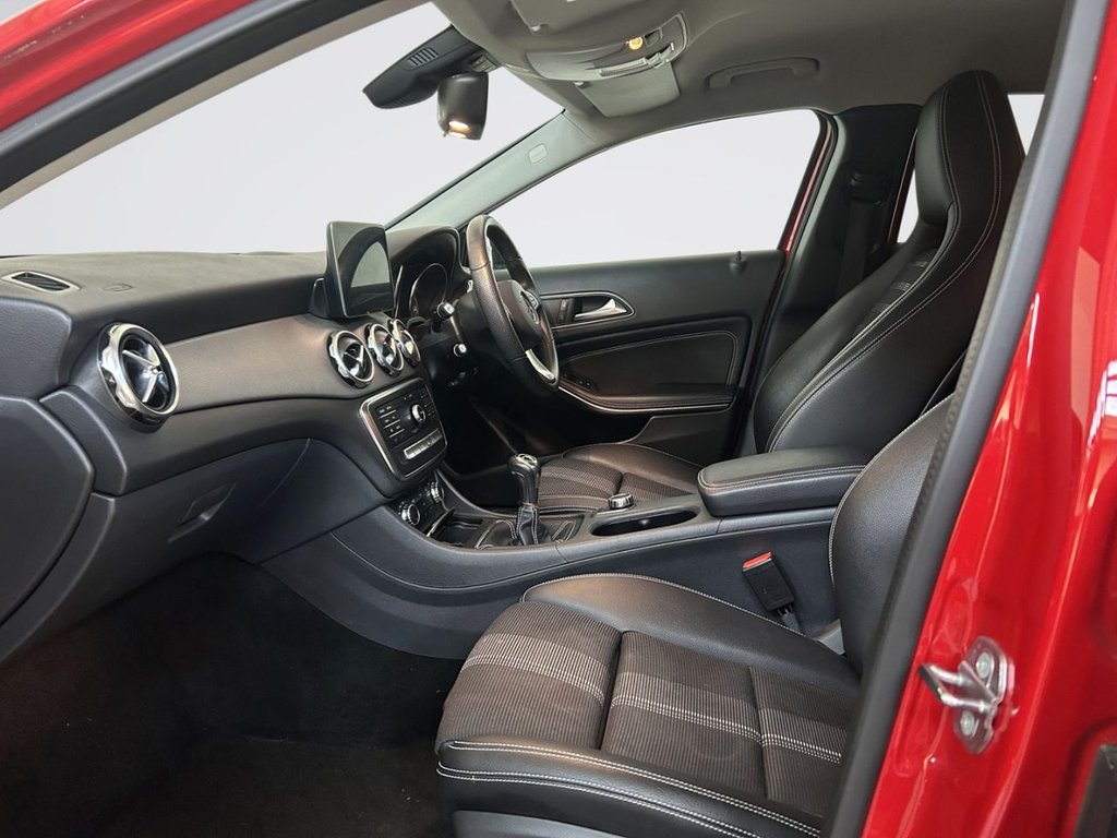 2019 Mercedes-Benz GLA — image 6