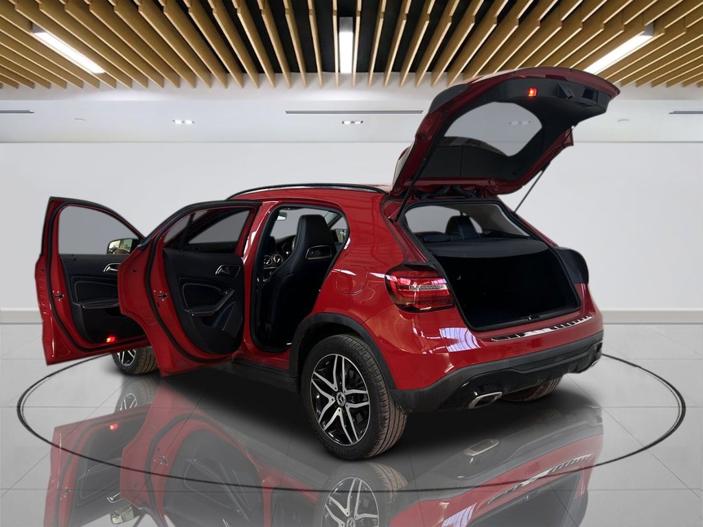 2019 Mercedes-Benz GLA — image 5
