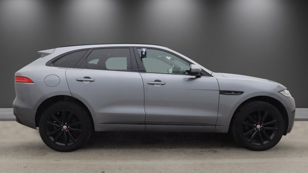 2019 Jaguar F-PACE — image 5
