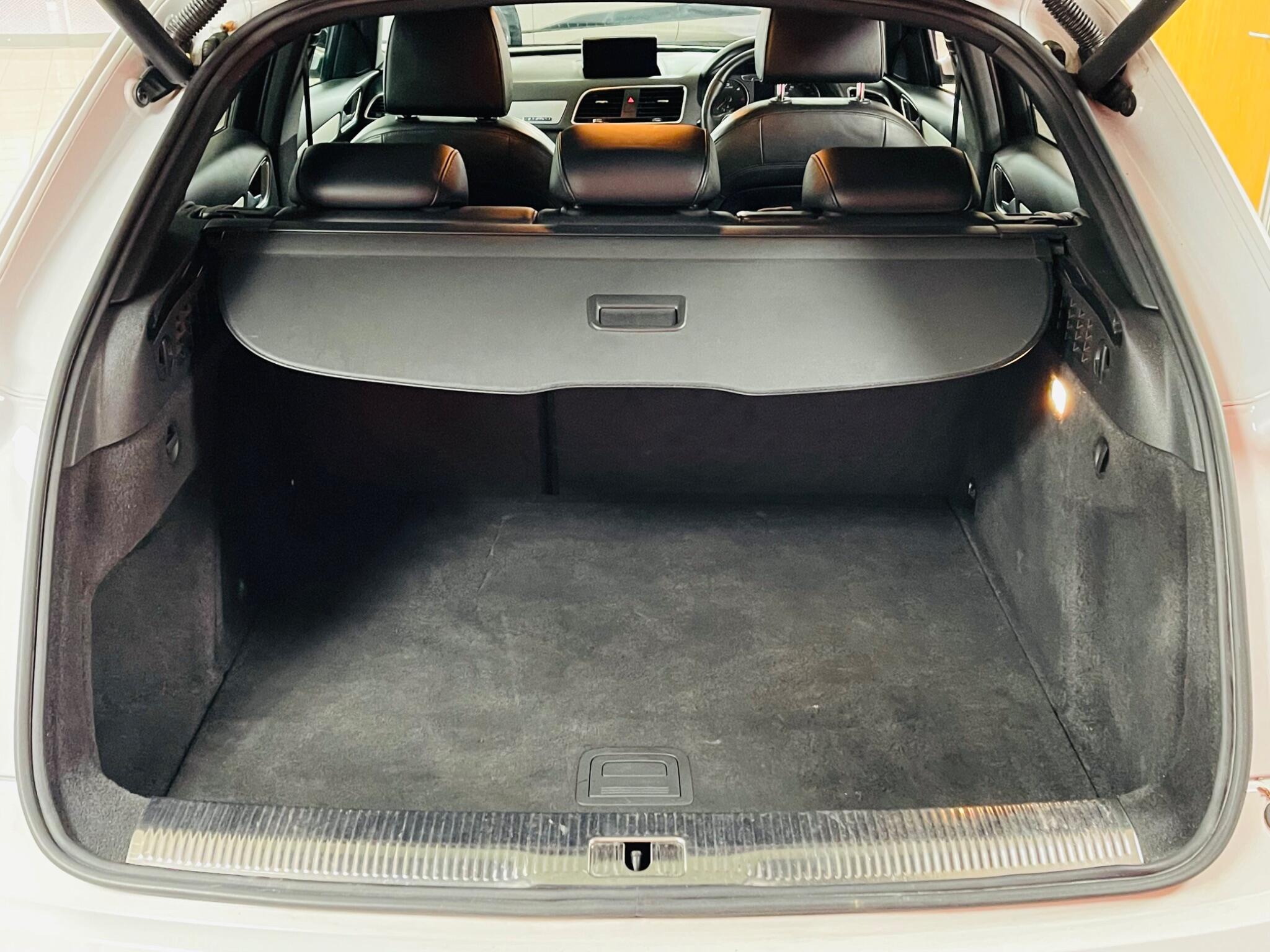 2016 66 AUDI Q3