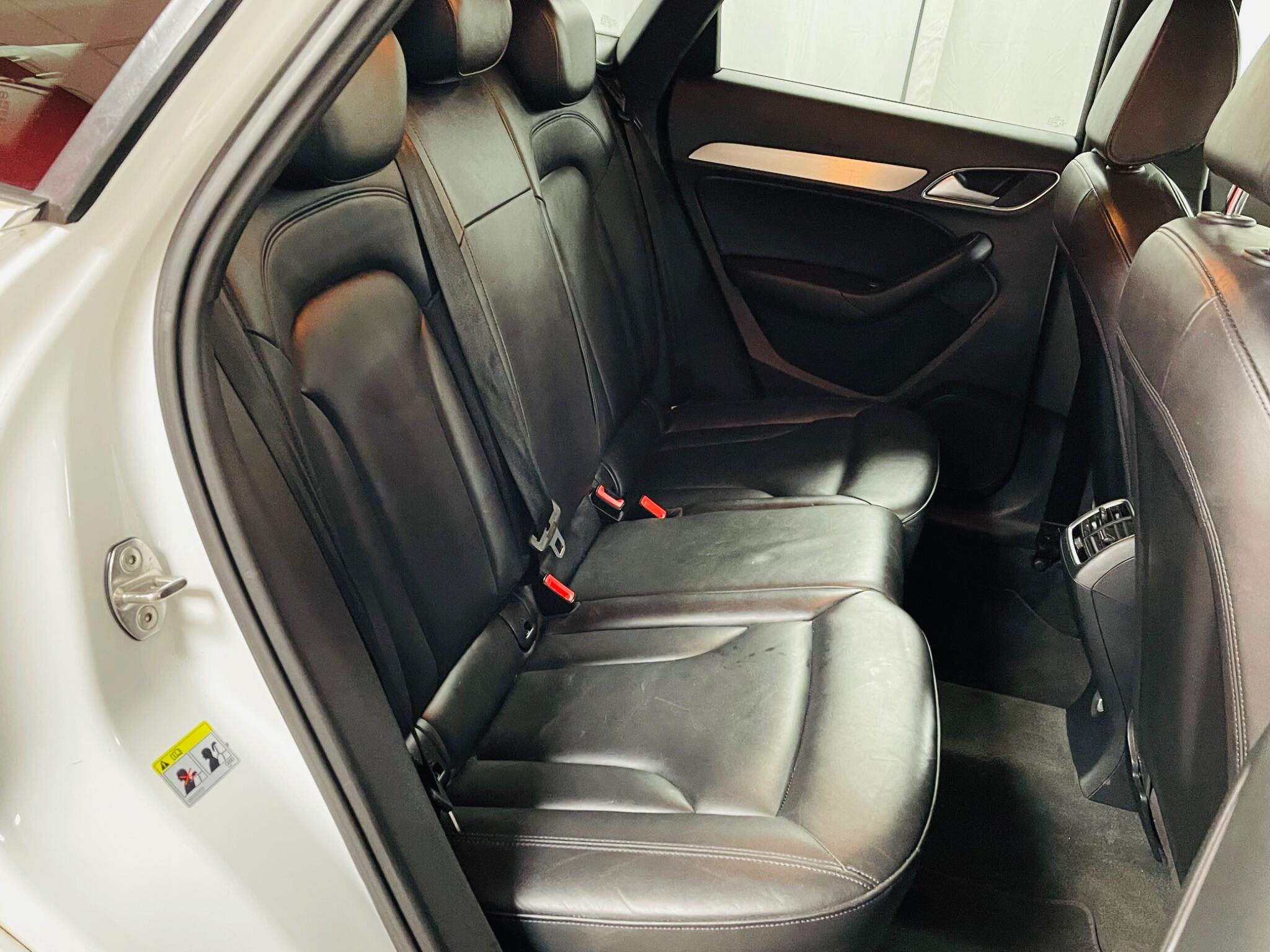 2016 66 AUDI Q3