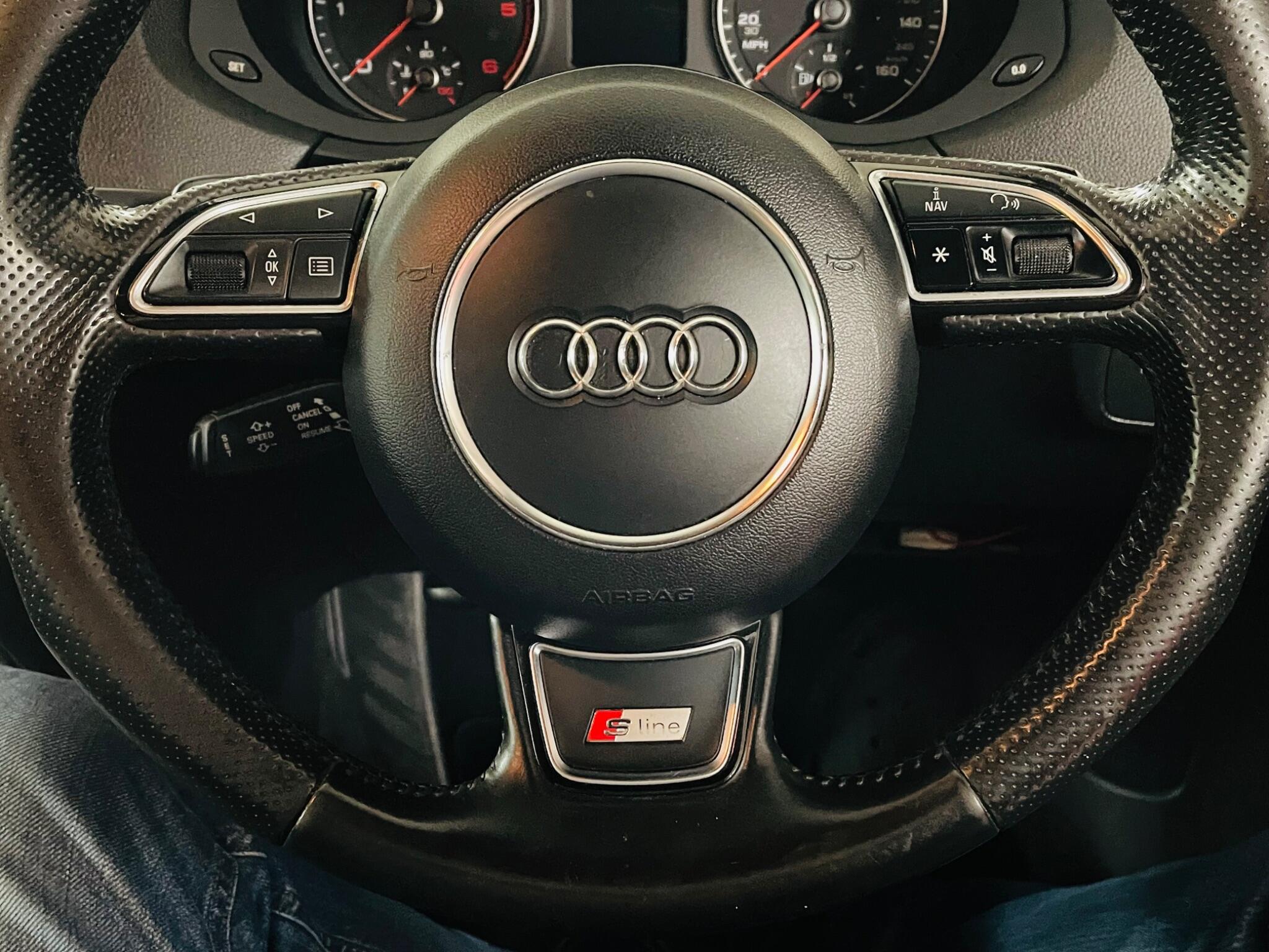 2016 66 AUDI Q3