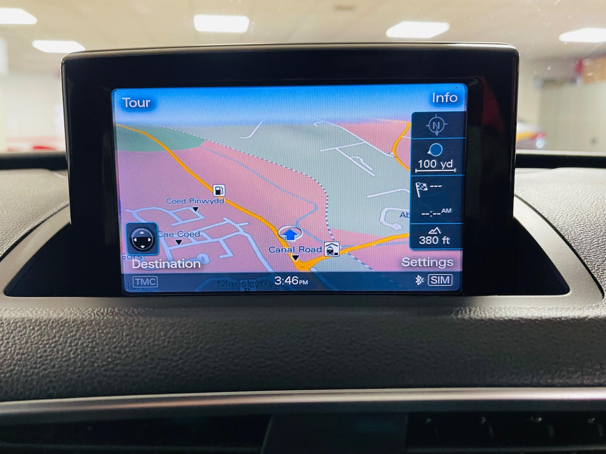 2016 66 AUDI Q3