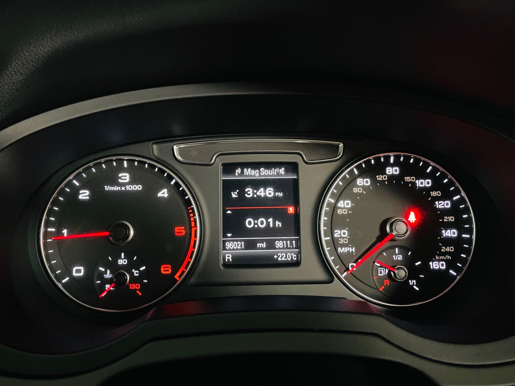 2016 66 AUDI Q3