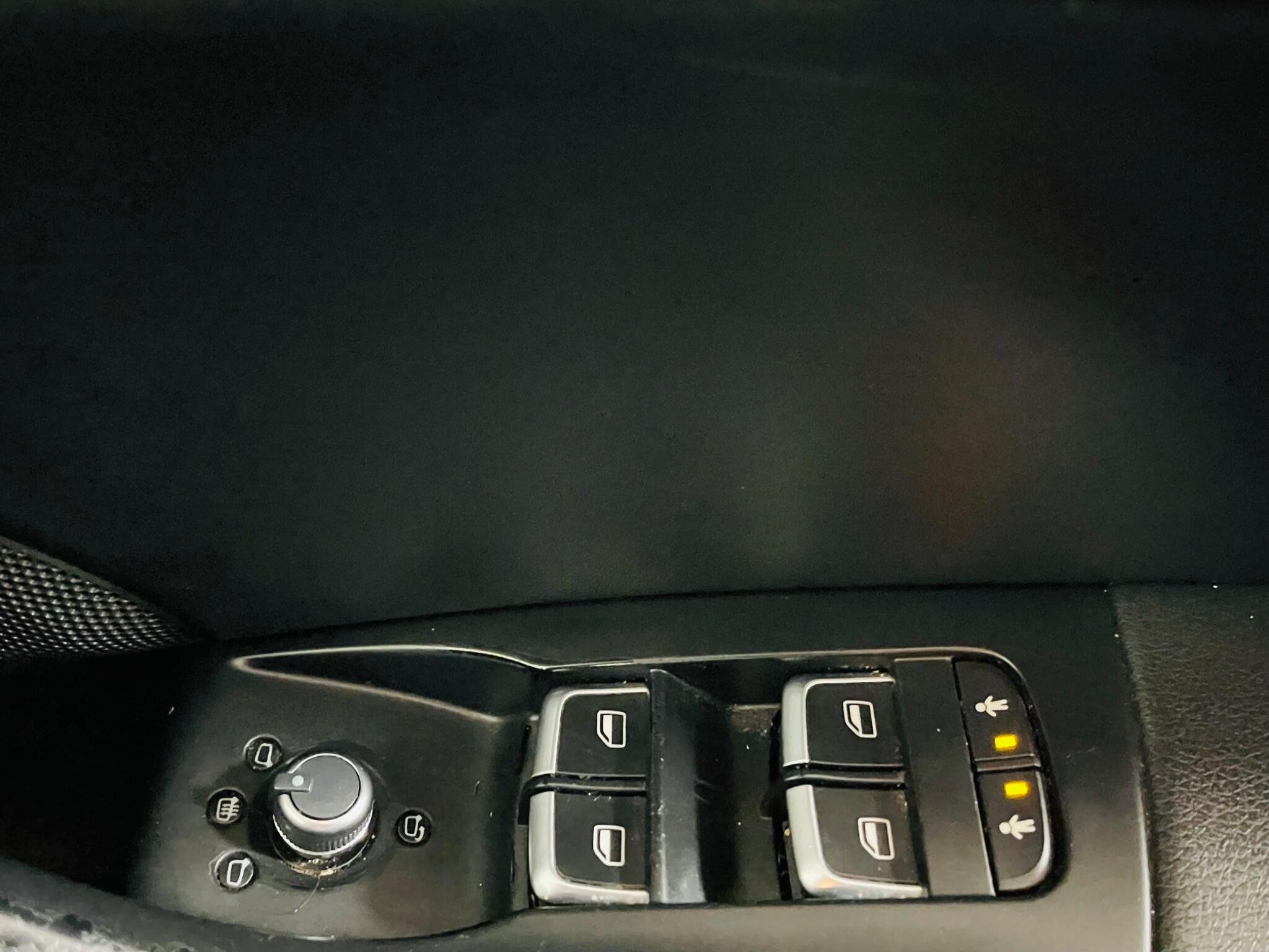 2016 66 AUDI Q3