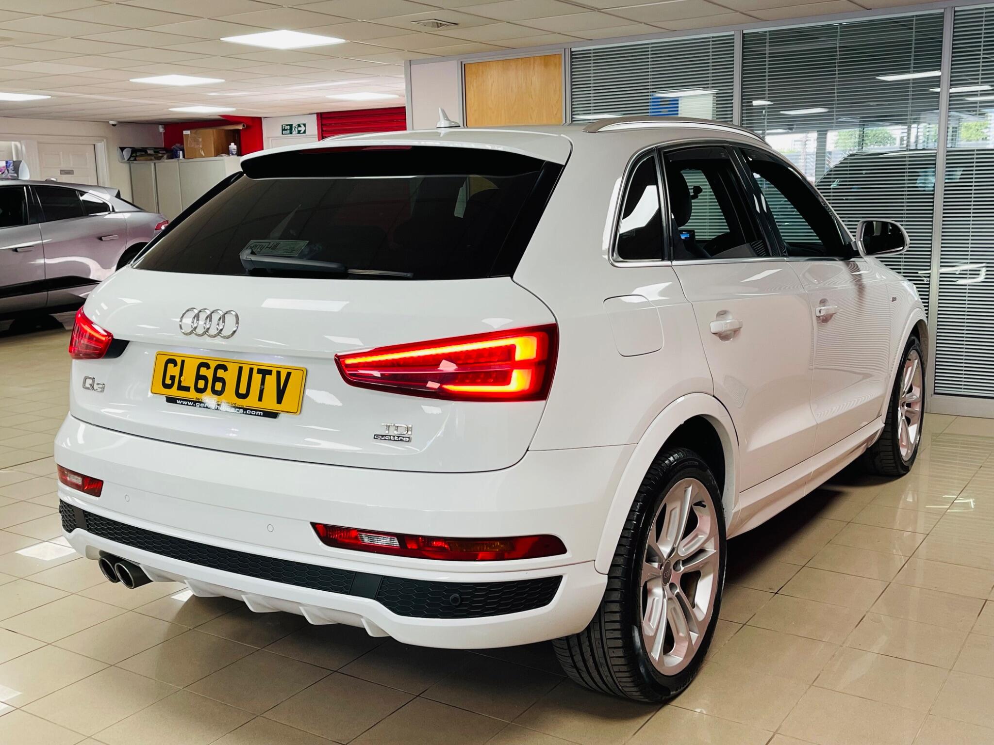 2016 66 AUDI Q3