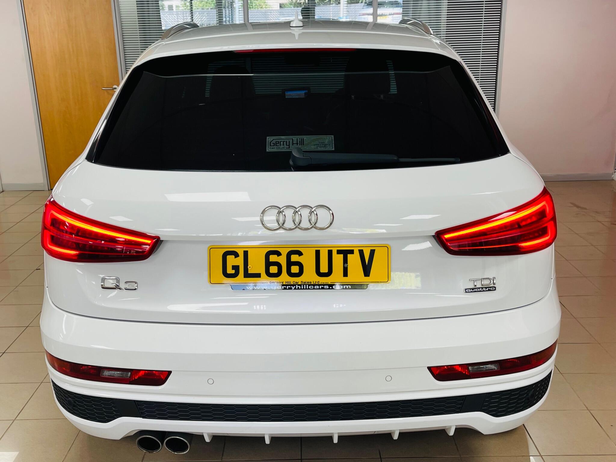 2016 66 AUDI Q3