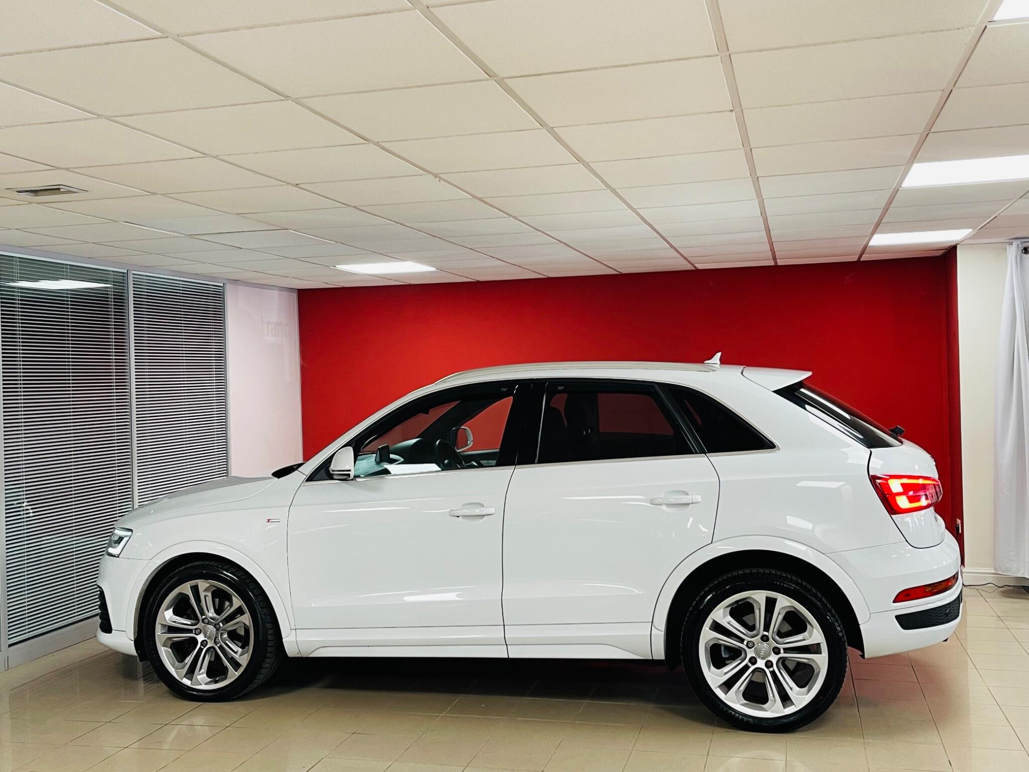 2016 66 AUDI Q3