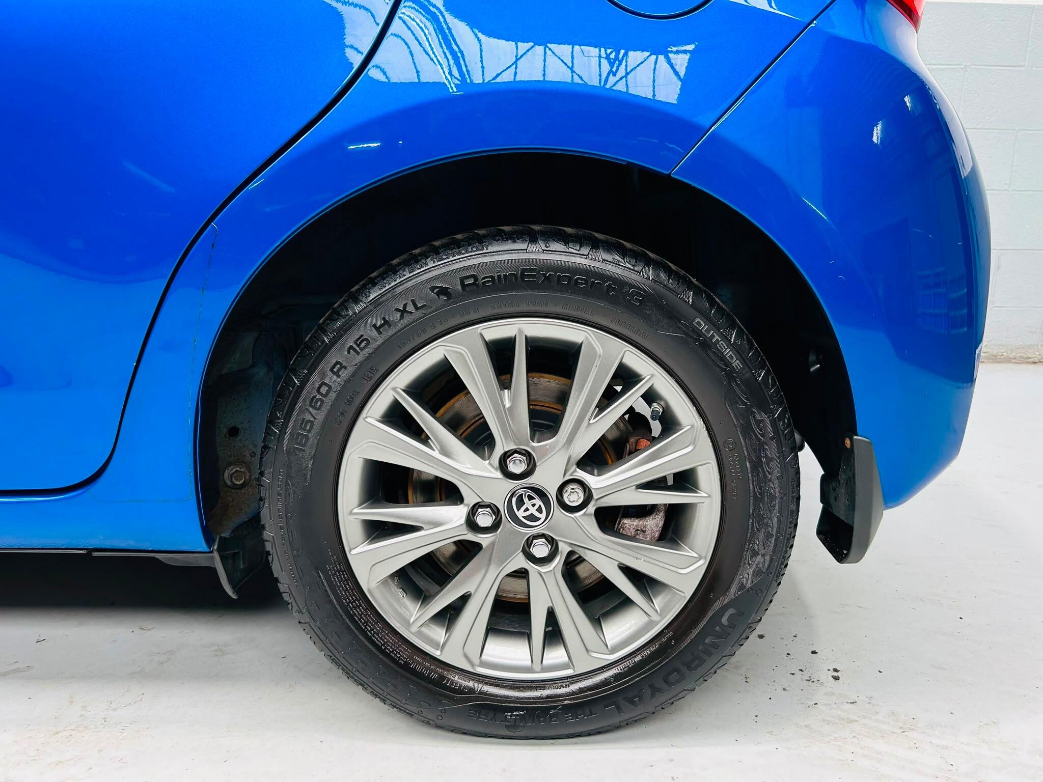 2018 TOYOTA YARIS 1.5 VVT-h Icon E-CVT Euro 6 (s/s) 5dr - vehicle photo 13 for sale on PureCar