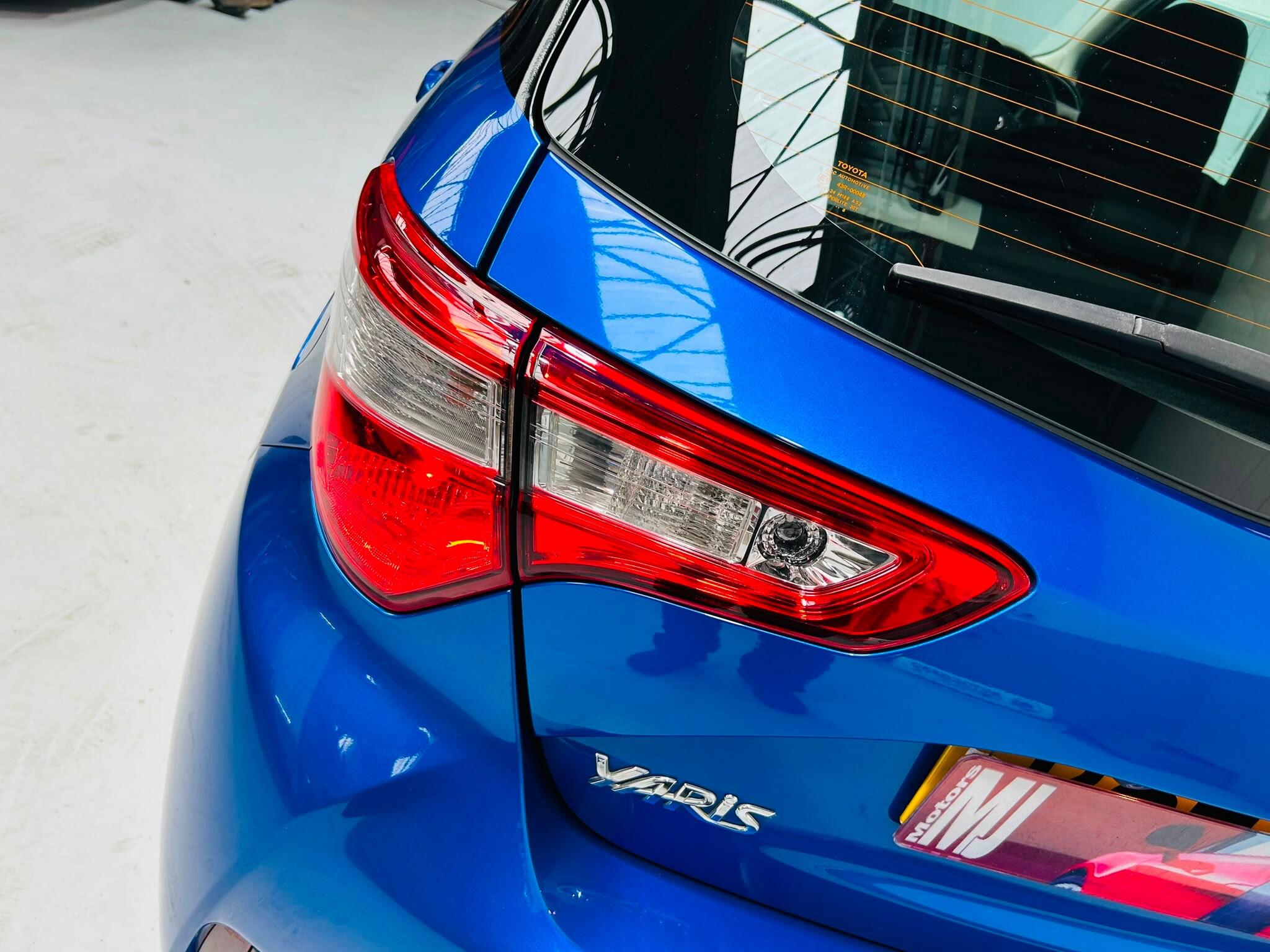 2018 TOYOTA YARIS 1.5 VVT-h Icon E-CVT Euro 6 (s/s) 5dr - vehicle photo 16 for sale on PureCar