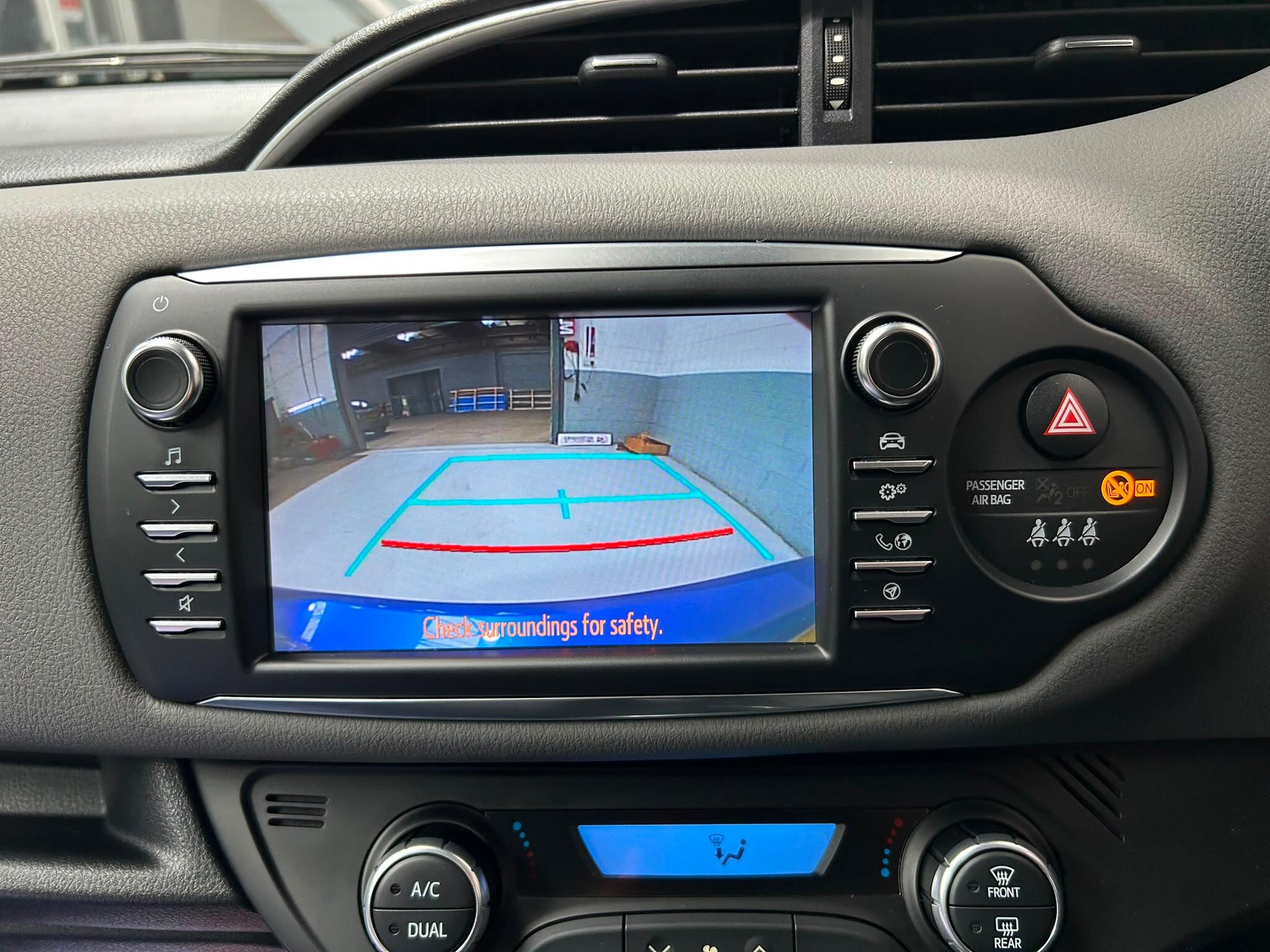 2018 TOYOTA YARIS 1.5 VVT-h Icon E-CVT Euro 6 (s/s) 5dr - vehicle photo 28 for sale on PureCar