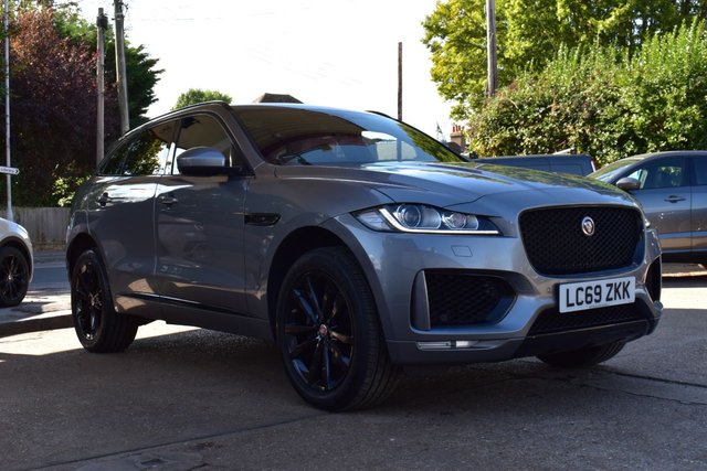2019 Jaguar F-pace