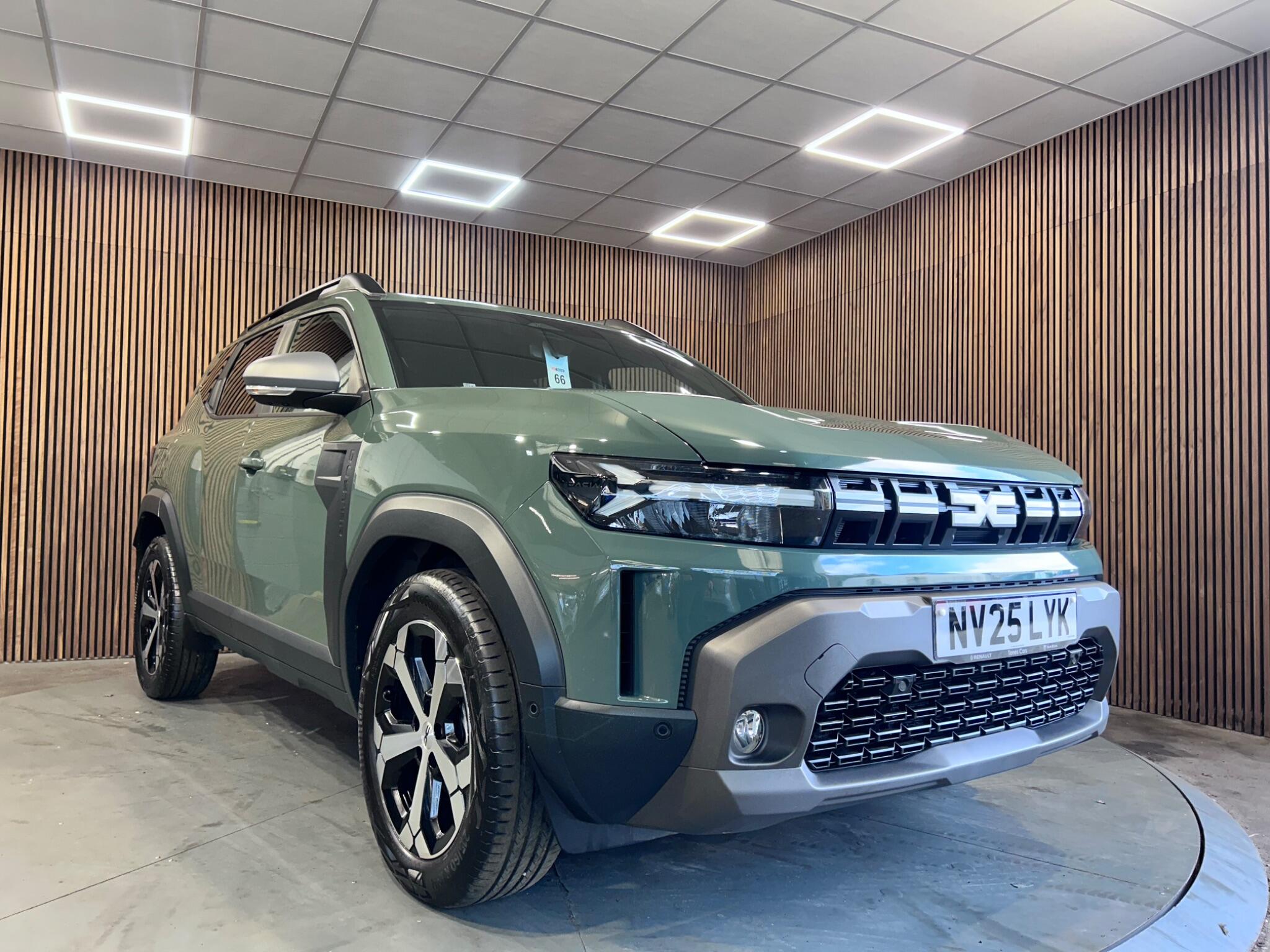2025 Dacia Duster
