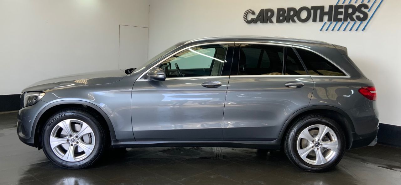 2018 MERCEDES GLC 3.0 GLC350d V6 Sport (Premium Plus) SUV 5dr Diesel G-Tronic 4MATIC Euro 6 ( - vehicle photo 7 for sale on PureCar
