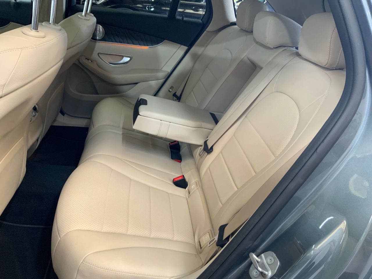 2018 MERCEDES GLC 3.0 GLC350d V6 Sport (Premium Plus) SUV 5dr Diesel G-Tronic 4MATIC Euro 6 ( - vehicle photo 23 for sale on PureCar