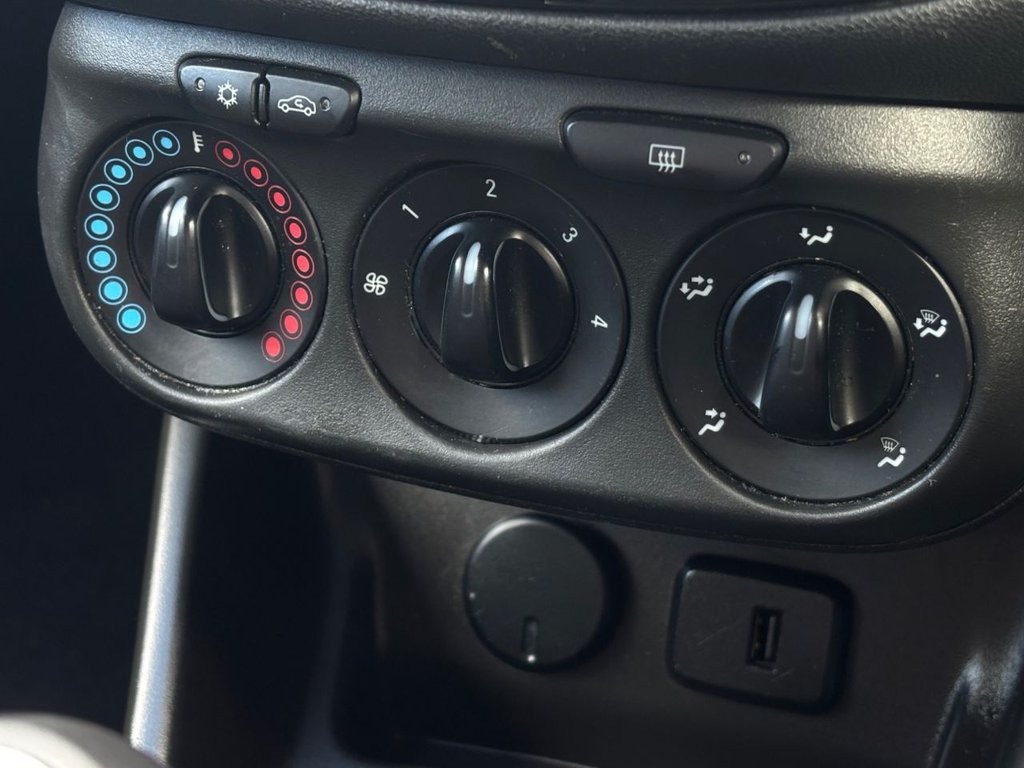 2018 Vauxhall Corsa — image 41