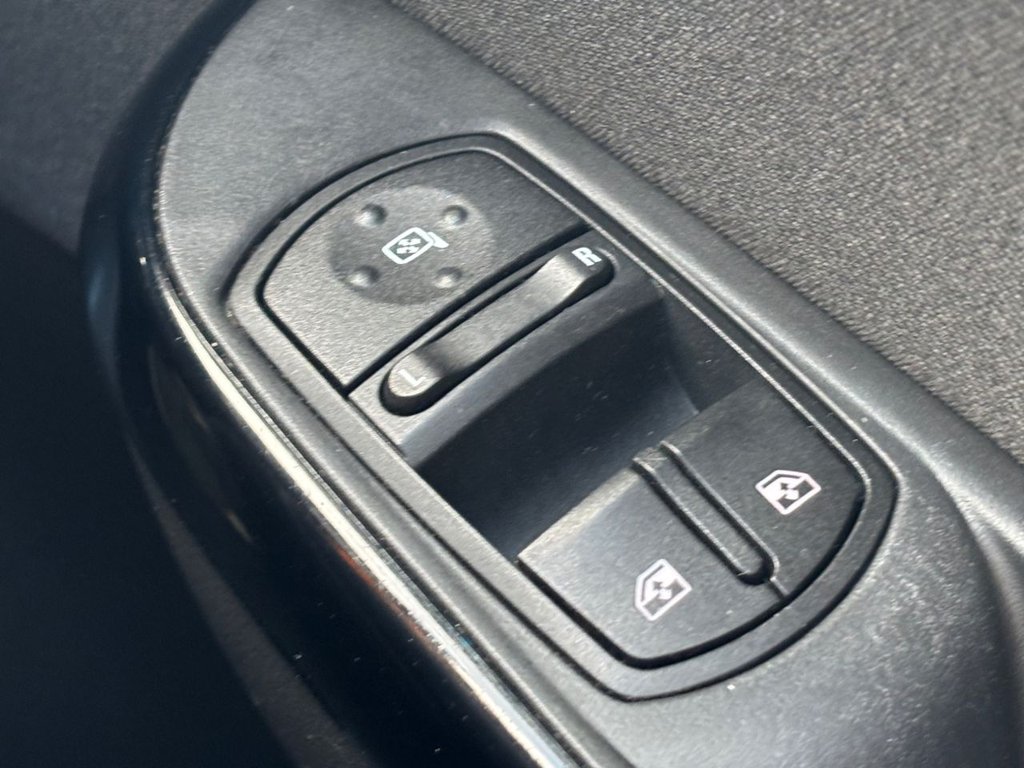2018 Vauxhall Corsa — image 48