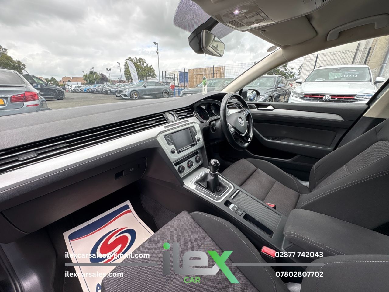 2015 VOLKSWAGEN PASSAT 2.0 TDI BlueMotion Tech SE Saloon 4dr Diesel Manual Euro 6 (s/s) (150 ps) 6 - vehicle photo 9 for sale on PureCar