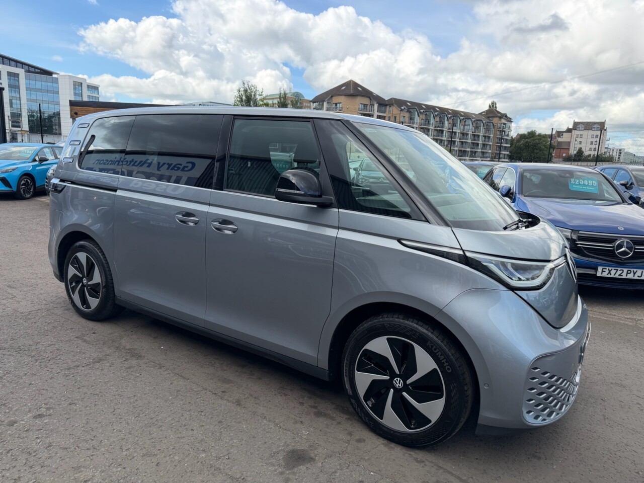2024 VOLKSWAGEN ID. BUZZ Pro 77kWh Life MPV 5dr Electric Auto (204 ps) ONLY 45669 GENUINE LOW MILES - vehicle photo 2 for sale on PureCar