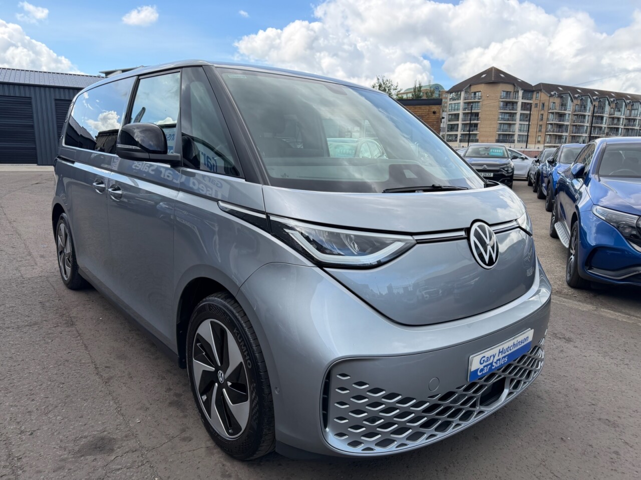 2024 VOLKSWAGEN ID. BUZZ Pro 77kWh Life MPV 5dr Electric Auto (204 ps) ONLY 45669 GENUINE LOW MILES - vehicle photo 6 for sale on PureCar